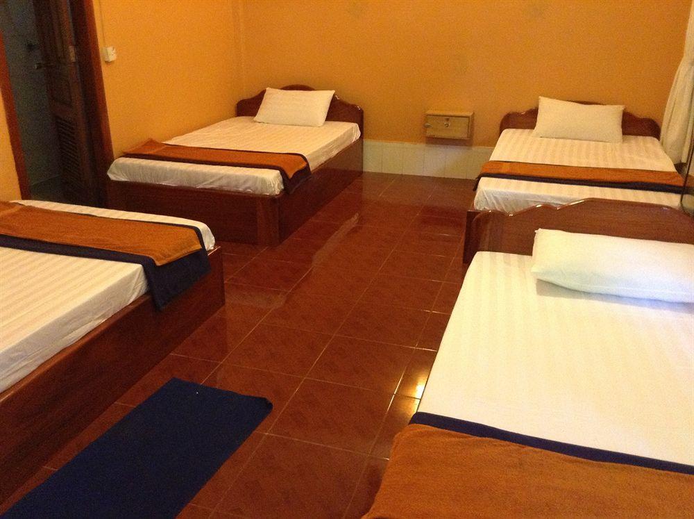 The City Premium Guesthouse Siem Reap Extérieur photo