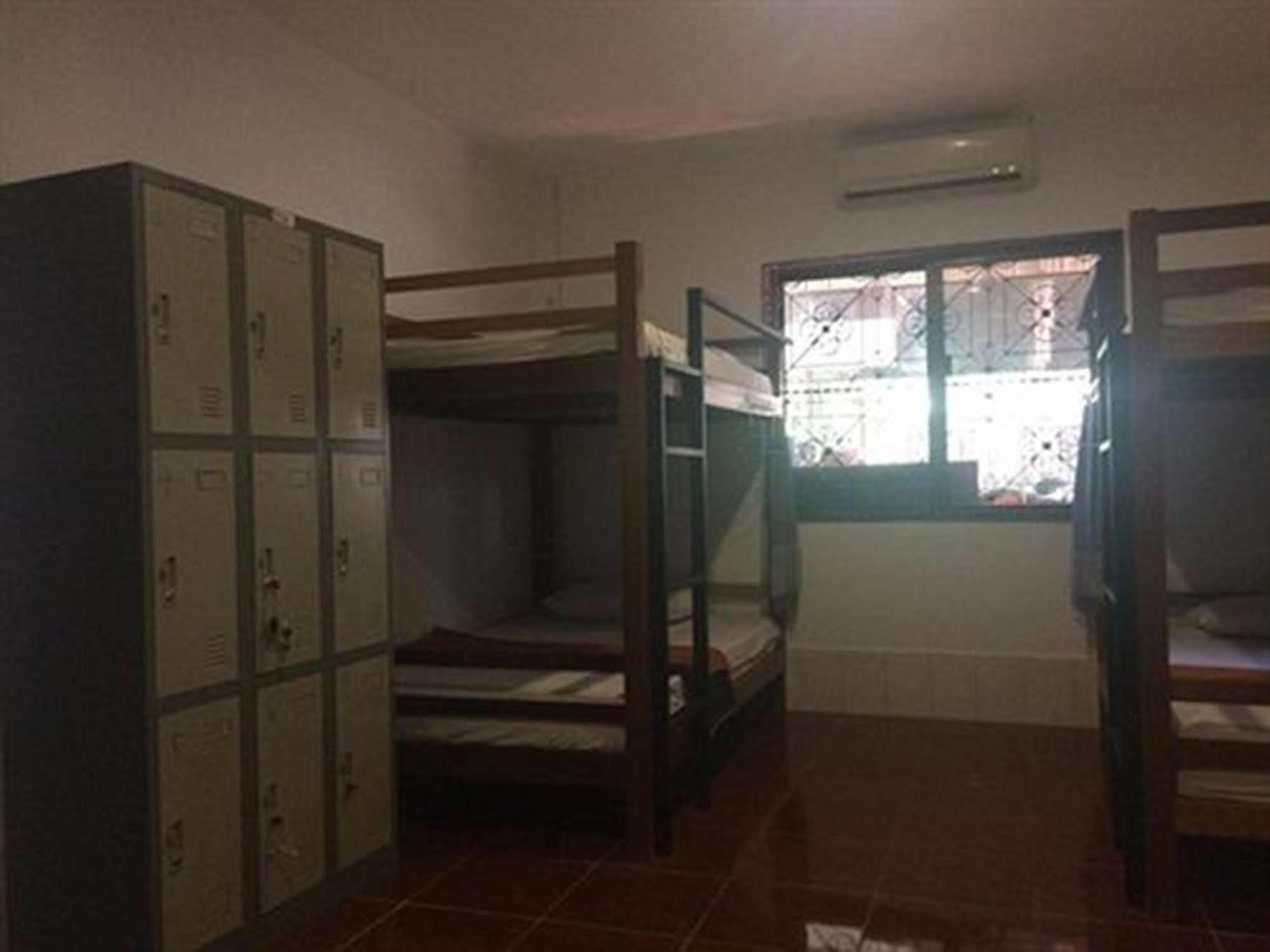 The City Premium Guesthouse Siem Reap Extérieur photo