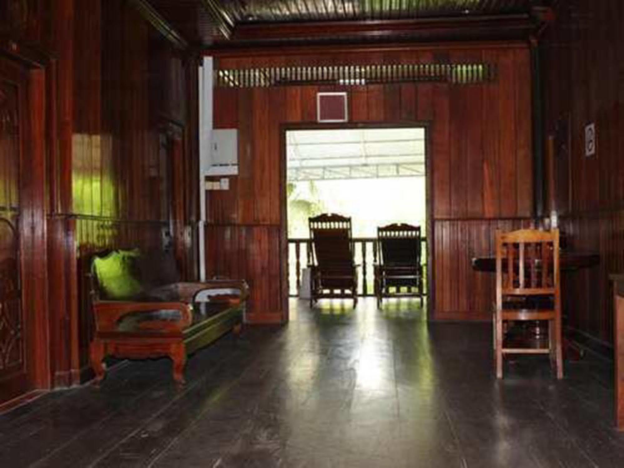The City Premium Guesthouse Siem Reap Extérieur photo